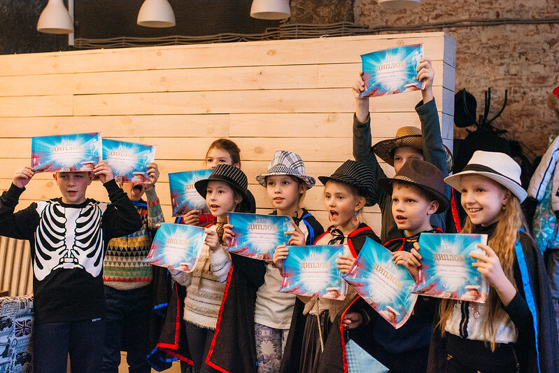 Как отметить Новый год классом — идеи для младших школьников в Lviv